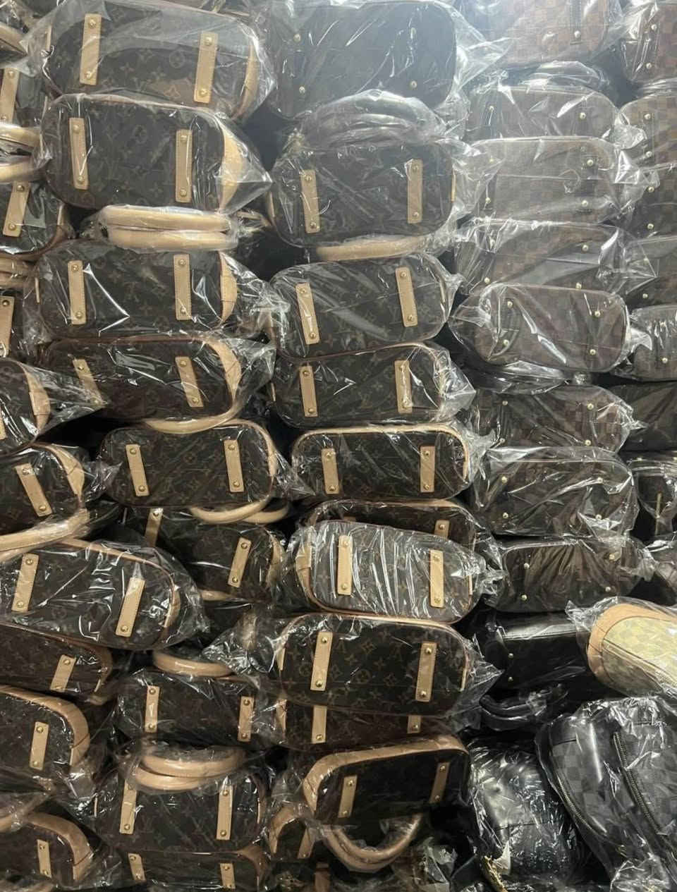 من المصنع مباشره 
باقي الاشكال والاسعار في القناة التلجرام ⬇️ 
https://t.me/+mdzSdOTirU82YmRk
https://t.me/+mdzSdOTirU82YmRk


**إذا كنت صاحب هذا الإعلان وتريد حذفه لأي سبب، رجاءا أرسل رسالة إلى الدعم الفني**