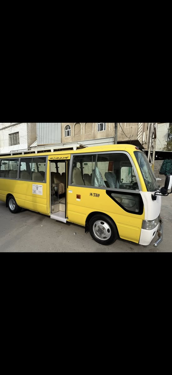 السلام عليكم كوستر مديل2014
كير وكينه وأكسل كفاله

تبريد محور

قلاب ستاركس

منظومه غاز 80

السياره مصبوغه بل كويت ام الكامرات 

كفاله من الضربه القويه والكص 

السعر ***********
