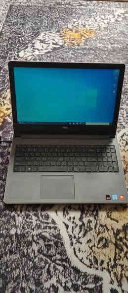 سلام عليكم لابتوب نوع DELL حجم 16 
هارد ssd120 رام 8 كرت شاشة ثنين 
انتل و amd فقط بطاريه اقل ربع ساعه يعني ظعيفه
معه شاحنه فقط سعر 200 
مكاني بغداد زعفرانية 
واتساب او اتصال *********** بغداد
