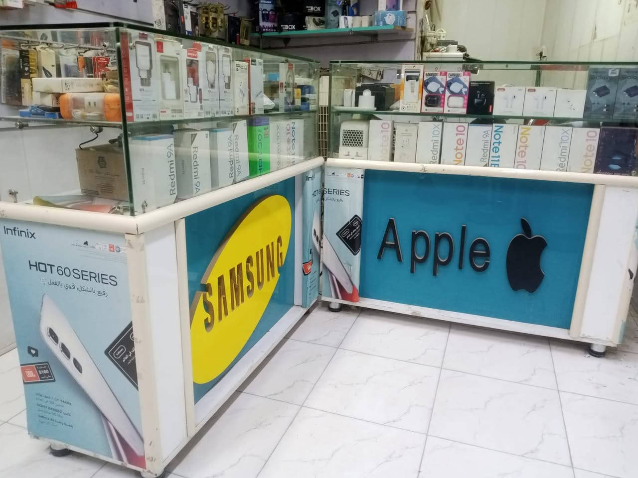 اغراض محل موبايل للبيع
الكوفه بداية. شارع المعمل
للتواصل على الرقم ***********
