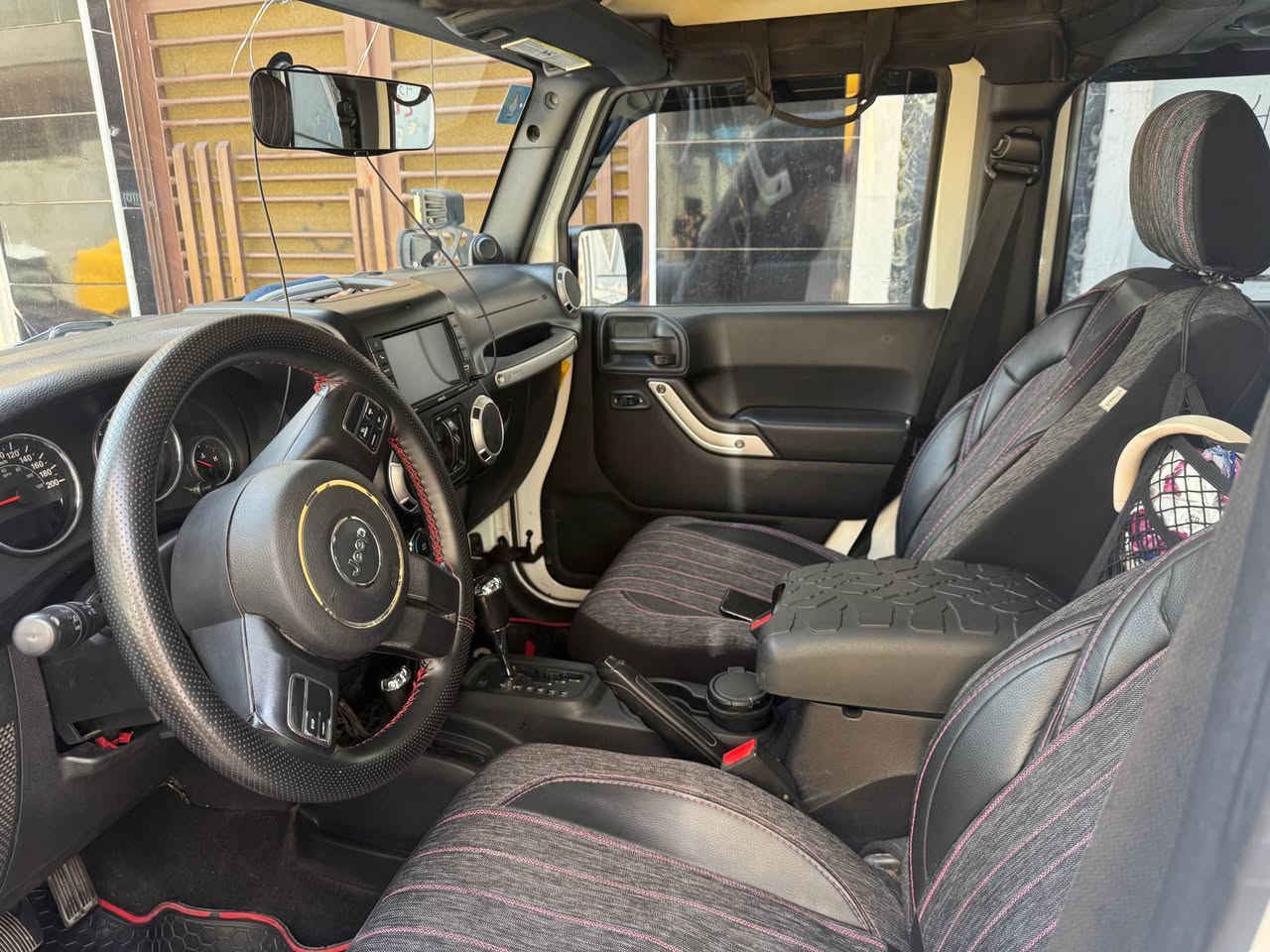 رقم مميز. 
سنوية باسمي 
للبيع
او المراوس 
السيارة جاهزة من كلشي الحمد لله 
*********** بغداد, العراق
