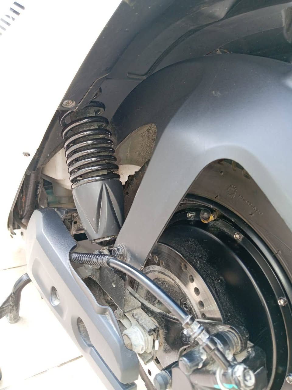 سلام عليكم دراجه شحن الفضائي N95c للبيع الملف 2000 السرعة 99 الحقيقي 80 او 75 دراجه جديده كلشي ما بيها كفراته ا مرايتها بعدها جديده من معرض 
السعر 800 الف قفل
الرقم: ***********
