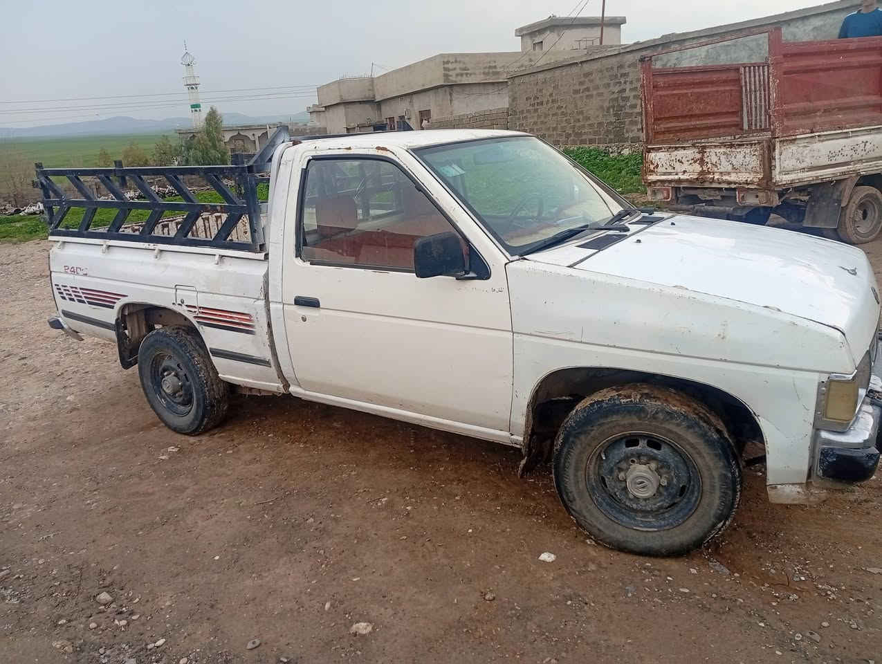 بيكم نيسان موديل 93سعر 28وبي مجال ويا كربون بانزين النتصال***********
