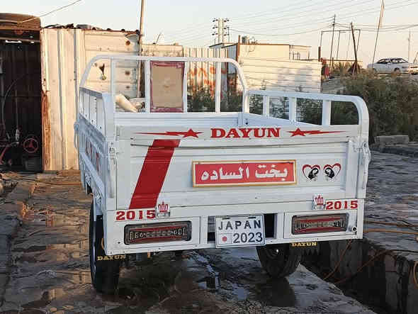 سلام عليكم ستوته للبيع مديل2015ستوته كامله مكمله محرك جيس كهربائيات من الطول للطول شغاله ماناقصه اي شي السعر1600وبيه مجال للطيبين مو شراي اطلع كبل للاتصال***********
