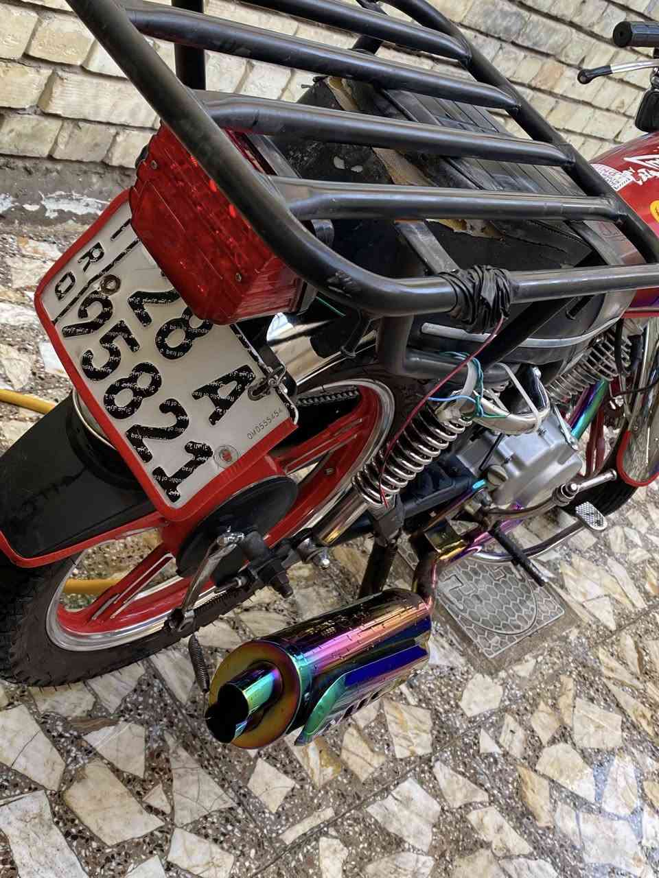 سلام عليكم دراجه نامه اربعه كير مديل ٢٠٢١ رقم انكليزي 
كهربائيات خير من الله ما عايزه برغي مكينه خير من الله 
رقم ***********
السعر مليون ١٥٠ وبيه مجال للشراي العنوان العسكري مدارس
