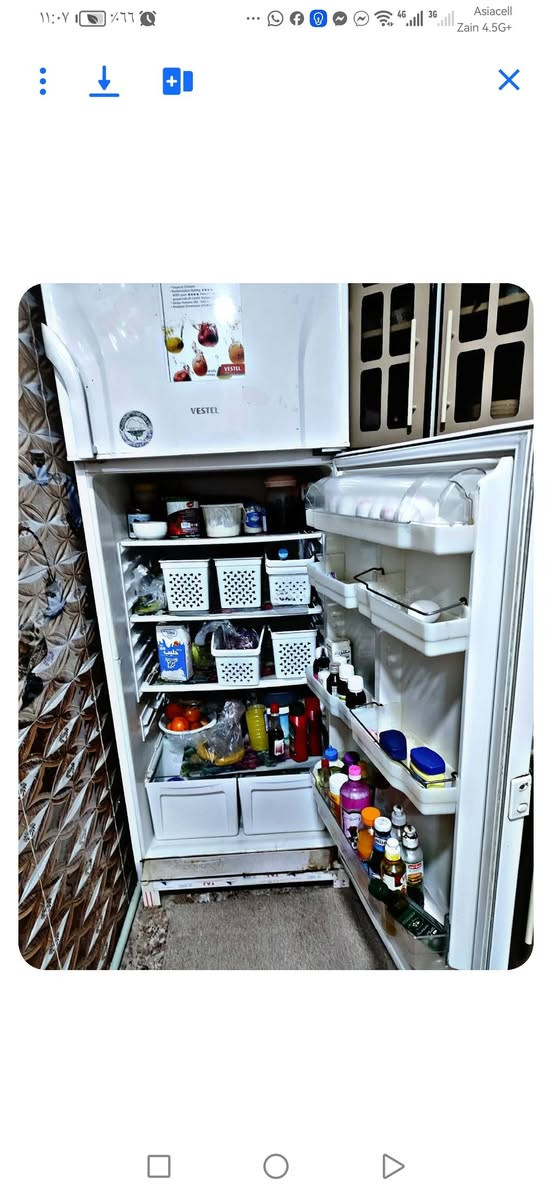 سلام عليكم ثلاجة للبيع نوعية فيستل 20 قدم شغال عيب ما بي سعر 150 الف ***********
