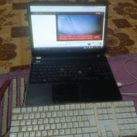 دل نوعيه اصلية بطاريه جديده مع كيبورد اضافي ب٧٥ رايدة يوجود توصيل  078...