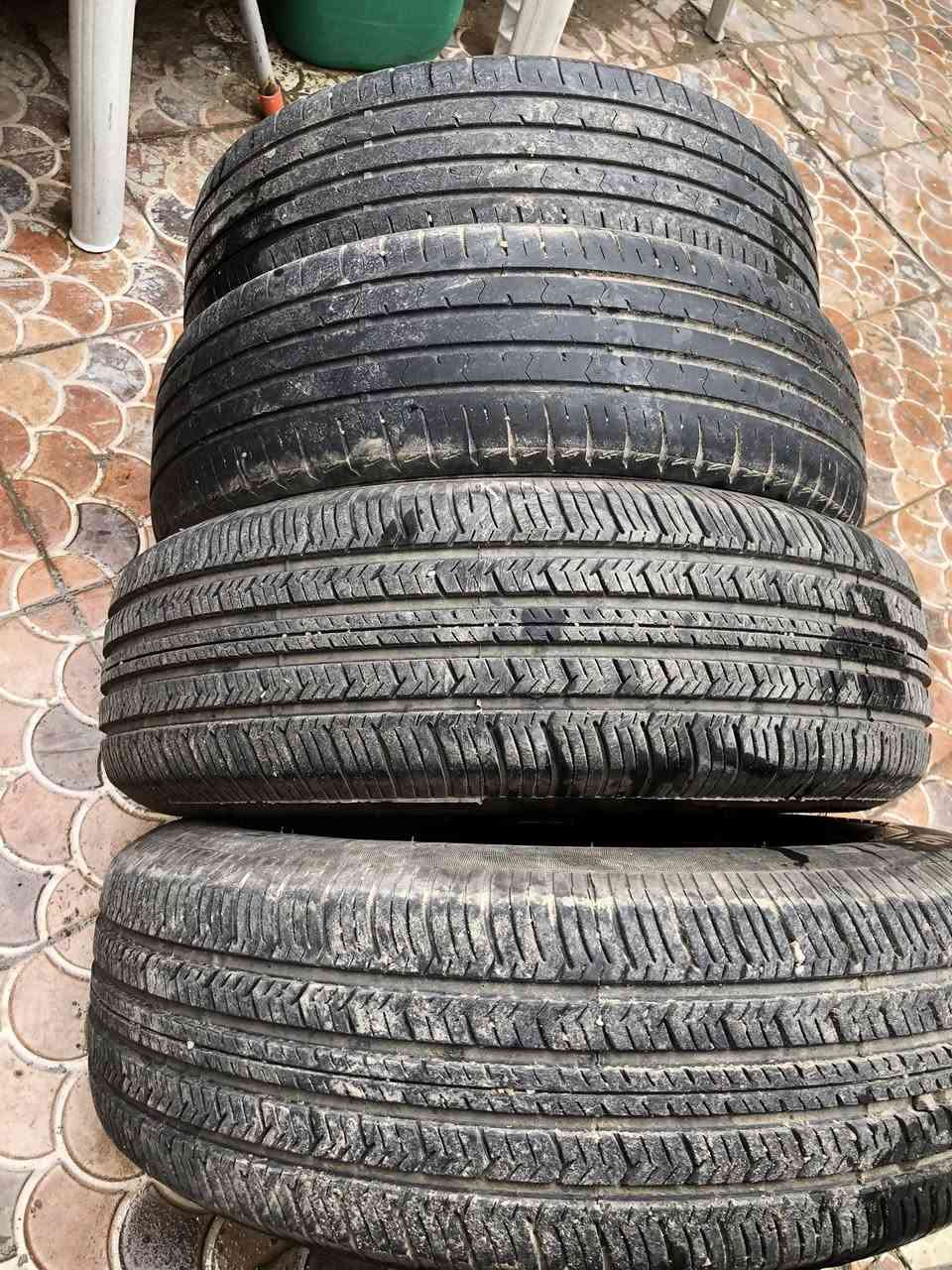 ويلات اصلي كوري حجم ١٥ مع تايرات نظيفه جدا.  بيع او مراوس بغداد غزاليه ***********
