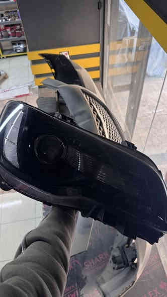 السلام عليكم 
متوفر
لايتات كرايسلر c300 موديل 14 وفوك
بكلايتات كرايسلر c300 موديل 14 وفوك
دعامية امامية ام الرادار كاملة وي الشباك والبروجكترات موديل 14 وفوك
قبغ ايرباك ستيرن 
صدر امامي خلفي
بروجكترات دعامية امامية
المكان : نفق الشرطة مقابل الكنيسة محل راو موتورز
0780 399 2847
