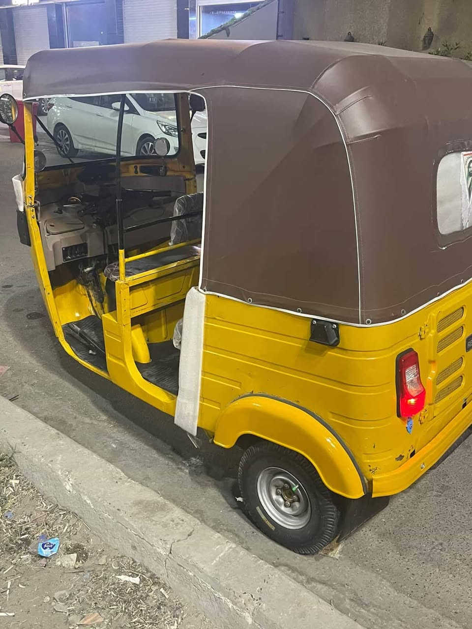 تكتك للبيع موديل 2019 شهر 12 يوم 20 رقم وسنوية تحويل ثاني يوم تكتك بيهه خيط تبخير معمرات دوس فقط وبيهه بارد بل صفحه السعر 6300 وبيه مجال حك الجيه العنوان بغداد الكمالية شارع البدالة رقم الهاتف ***********
