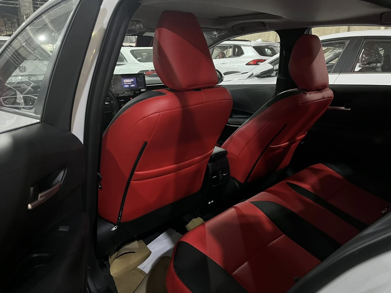 🚘 شركة روعة المحتسب لتجارة السيارات الحديثة 🚘  
🔥 تويوتا كورلا 2025 🔥 
داخل جلد احمر ♥️ محرك 1800 اقتصادي هايبرد  💪 شاشه وسطية  كامره خلفية  🎥  بصمه هاند بريك ✋ بصمة تشغيل 🚀 فتحة سقف  
مواصفات اخرى  
لمعرفة السعر 📞 اضغط رقم (1) بالتعليقات  📍 العنوان: معارض البياع – شارع الوسط 📱 الأرقام: *********** / *********** #روعة_المحتسب #هونداي_كريتا #كريتا_2024 #سيارات_العراق #معرض_سيارات #سيارات_زيرو #فول_مواصفات #بانوراما #بيع_وشراء_السيارات
