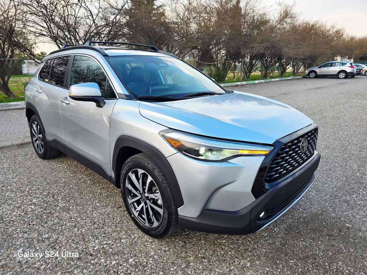 كورلا كروز موديل 2024 XLE  فوول مواصفات 
ماشي ٧ الف كيلو متر  /  رقم اربيل بأسمي 
جاملغ و بونيد صبغ بدون دواخل  سيارة جاهزة و حلوة 
مكانها كركوك 
سعر ١٨٣ 
***********  واتساب
