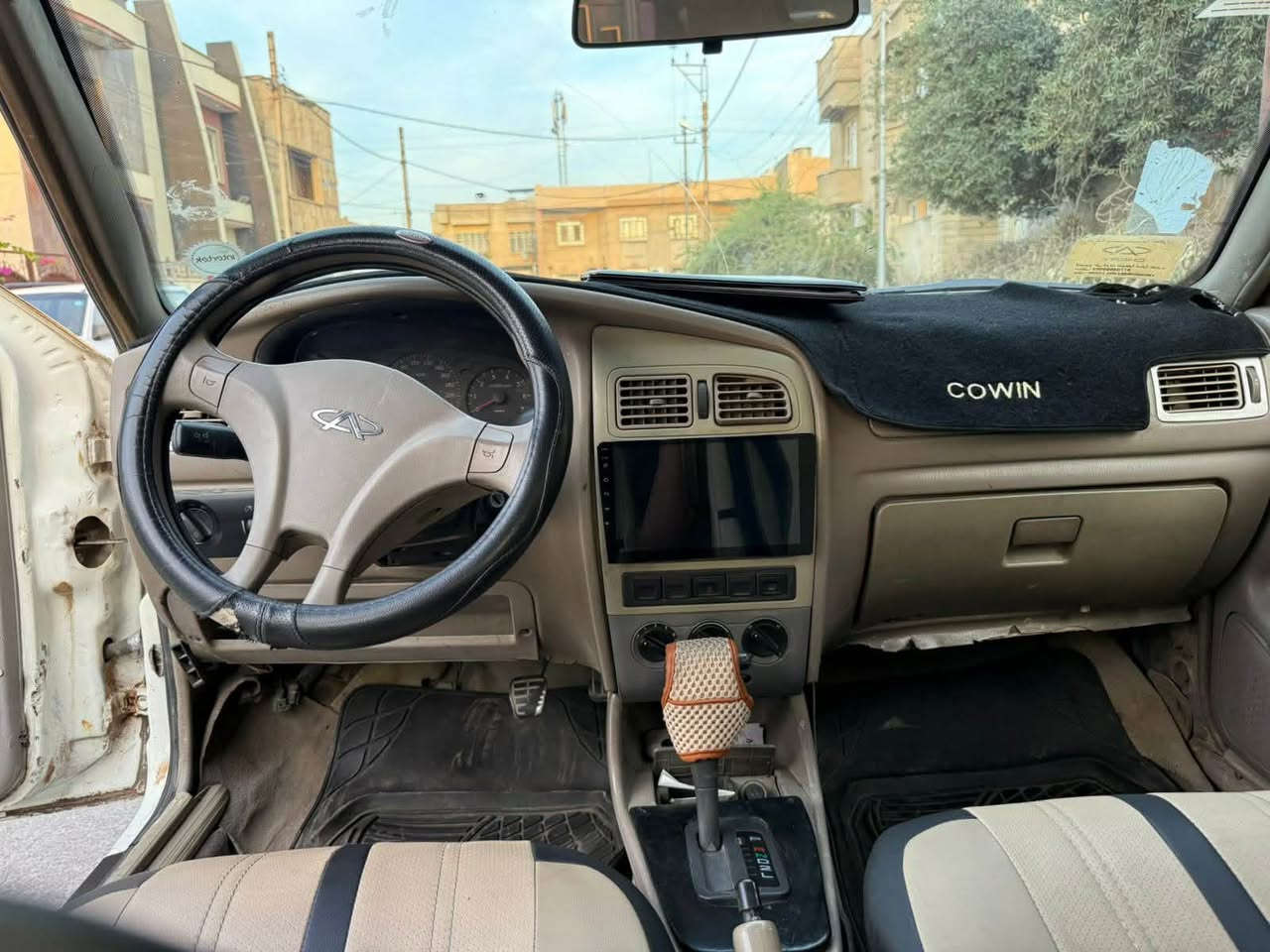 السلام عليكم
للبيع Chery cowin 
السياره محورا كير ومحرك يارس والتبريد والتدفئه والكهربائيات كلها شغاله بدون خلل 
للاستفسار الاتصال على الرقم 👈 ***********
