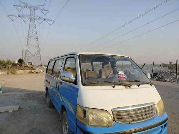 السلام عليكم جنبي شرطية موديل 2015 
#مكينة ثري واي خطهة باب المعظم حسينة مطلوبة هيئة
وغرامات مليون تاخذ صافي من عندي 
سعرهة 63 ورقة يحتاجلهة بعض التلحيظات رقم
الموبايل ***********
الرقم الثاني ***********
ملاحظة السيارة حرة وبأسمي
