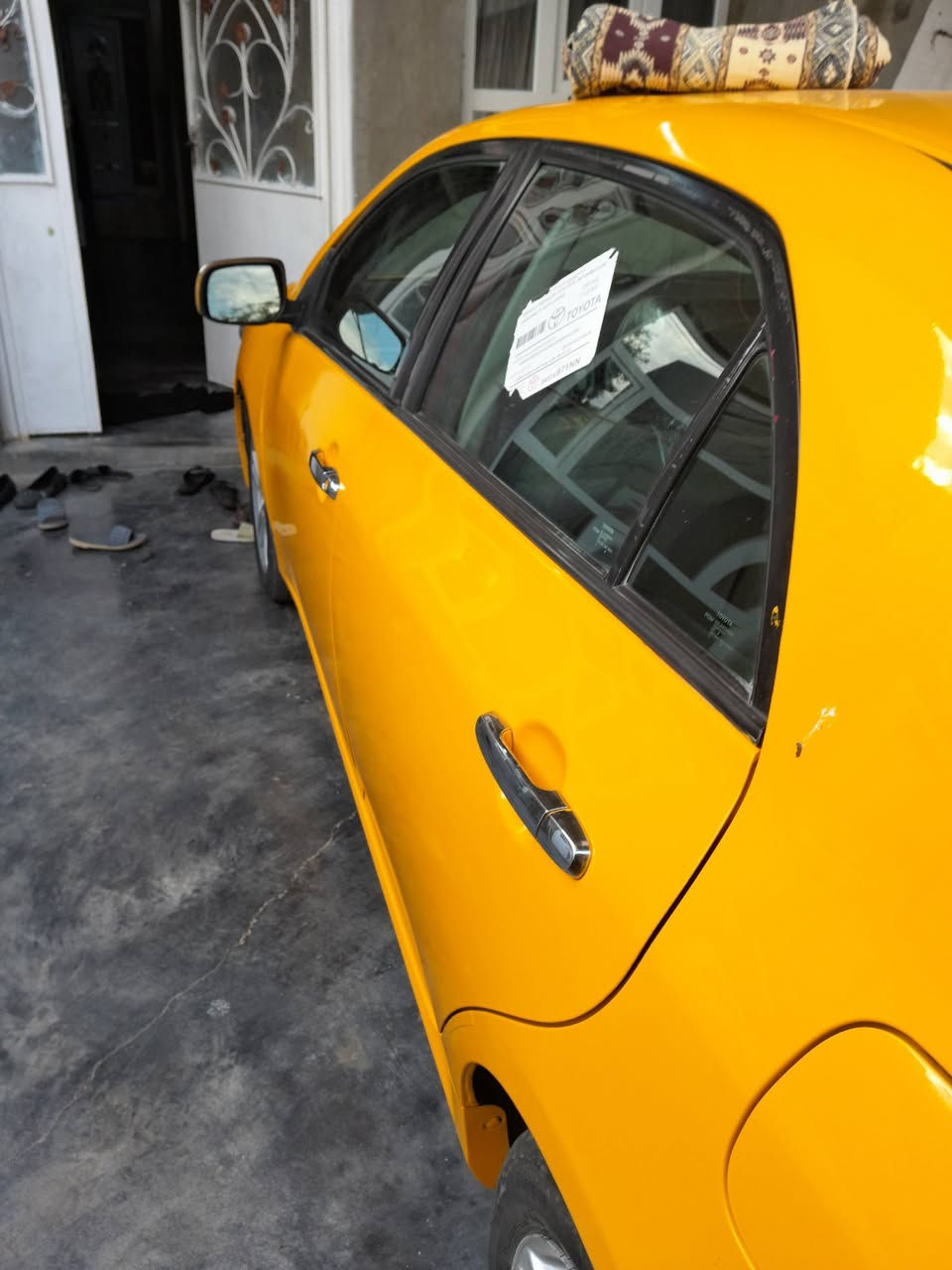 کرۆلا مۆدێل  2011تەنها یە ک پارچەی پێوەیە چاملغی پێشەوە بێ ناوگرتن سەنەوی تاکو 2028تازەیە چوارتایەی تازە بۆمکڕیوە دەفتەر بەنزین ***********
