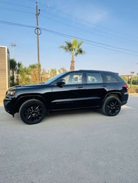 ١٩ للبيع فول عدا سلايت بيهه ٤ قطع وربع سعرهه مناسب  ١٨٥  ٠٧٧٢٨١٩٥٠٥٠