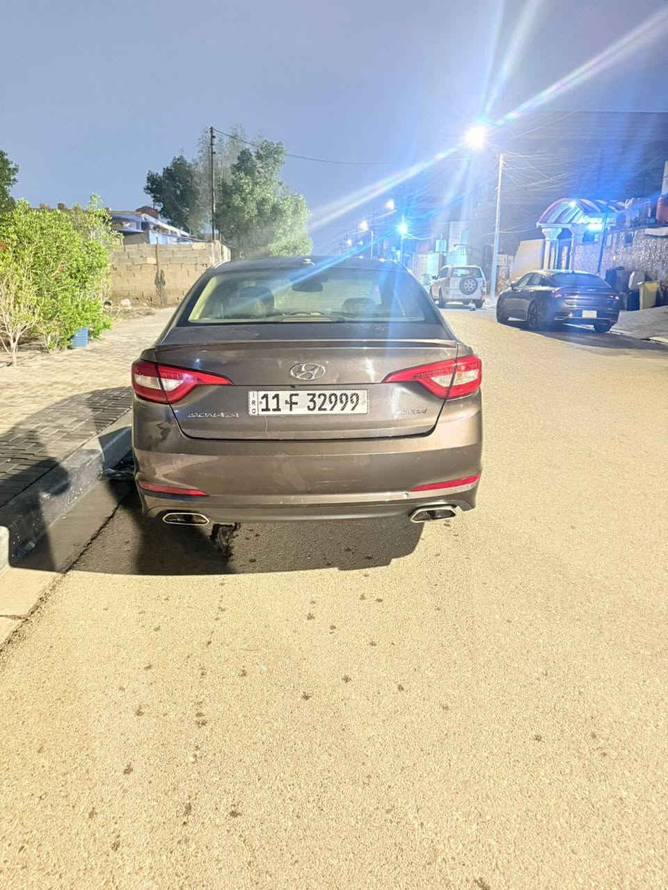 سلام عليكم سياره سوناتا مديل ١٥ وارد فول السياره ماعده الفتحه توه طالعه من الهزه والغرامات ابيع على حادثه *********** مكان بصره اسياره
