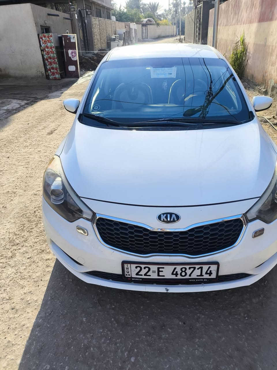 كيا فورتي موديل 2016 الرقم الجديد سنويه جديده محرك 2000 دوش وارد امريكي سياره بدون حادث كلين كلين سياره مال جناي فول مواصفات عده الفتحه تشغيل عن بعد سياره كامله مكمله السعر 130 وبيه مجال العنوان كربلاء طويريج رقم الهاتف ***********
