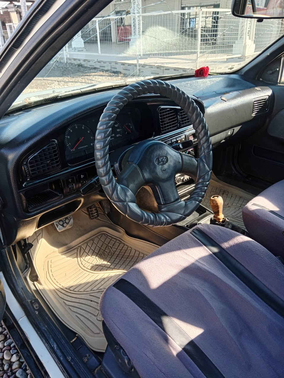 السلام عليكم انتره موديل قديم 1992 رقم نينوى نسويه خضره كير ومحرك شرط صدر امامي وخلفي جديد تخم تاير جديد كهربائيات شغاله شرط تحويل السعر خاص***********
