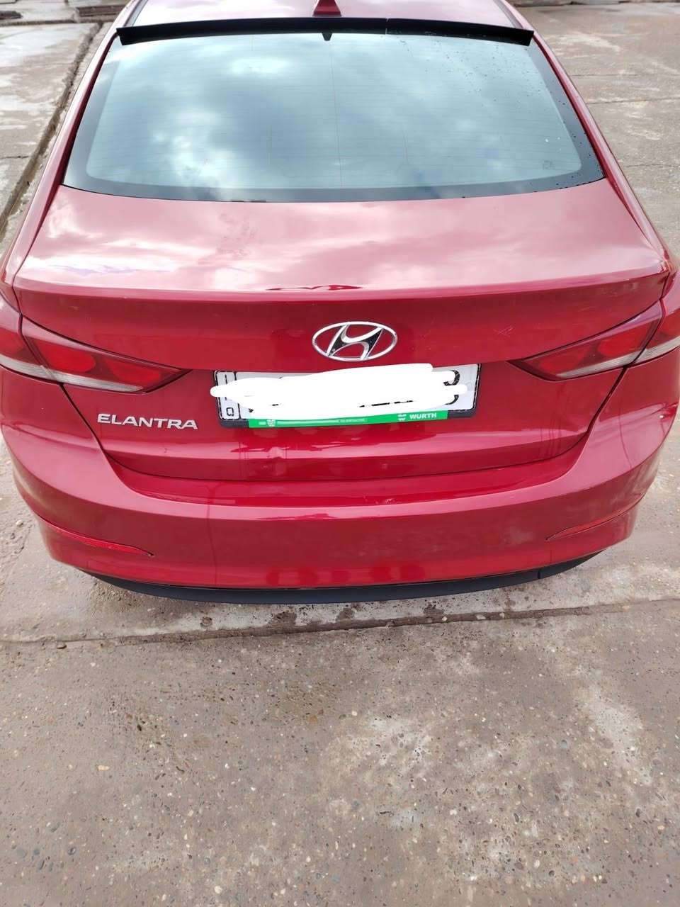 للبيع مستعجل 
النتره موديل 2018 
فول مواصفات عدا البصمه والفتحه 
كرسي جلد 
تدفئه بل كراسي 
تدفئه ستيرن 
انضمه قياده ECO/SPORT
تحكم ستيرن جهتين 
شاشه كبيره 
حاكيه اتصال 
كروز سرعه 
اشاير مري 
مانع تصادم 
محرك 2000 دوش 
بجم زنون 
تخم تاير 
تبريد ثلج 
بعد بيها هواي مواصفات 
رقم صلاح الدين دولي شرط التحويل 
سياره بدون ضرر كلين 
السعر 120 وبيها مجال للطيبين 
رقم الهاتف ***********
