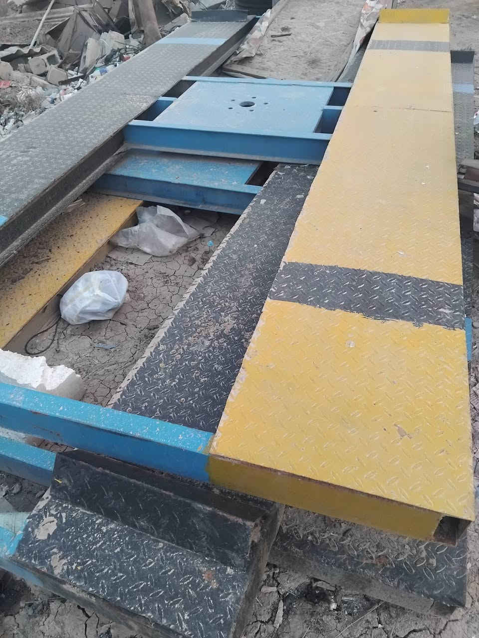 للبيع جكات عدد ثلاث مستعمل نظيف للبيع اشترتهن وماشديتهن صارلي ظرف سعر الواحد مليون ونصف


**إذا كنت صاحب هذا الإعلان وتريد حذفه لأي سبب، رجاءا أرسل رسالة إلى الدعم الفني**