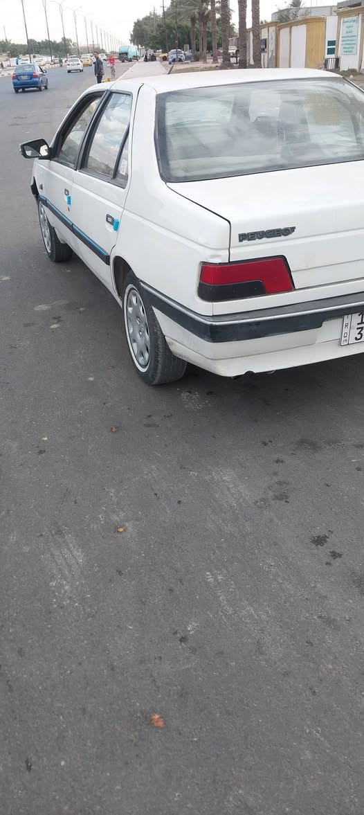 للبيع بيجو لميس موديل ٩ سيارة حلوه مكينه اوكير جديد تبريد شغل السعر ٣٦ ورقه بيه جاملغ صبغ فقط *********** بغداد مكانه اخوان مكلف بشر
