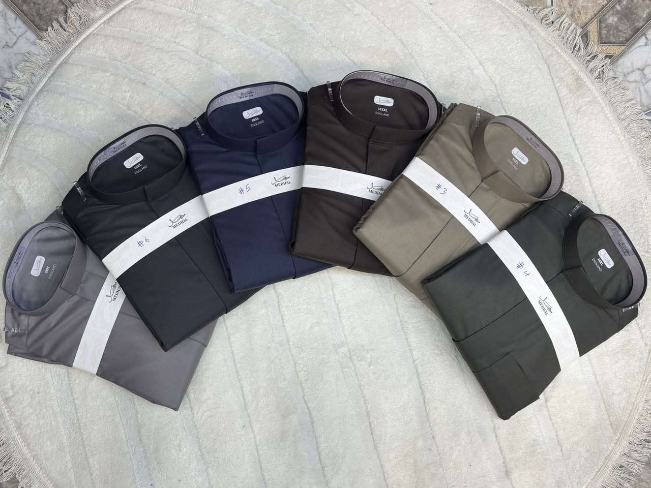 عروض شهر رمضان المبارك دشداشه خام انكليزي فصال سعودي جميع الموديلات والوان سويناها ب25000 الف 
العنوان الانبار الرمادي شارع الاورزدي مجاور اهل الاخشاب احمد الطائي للزي العربي 
***********
