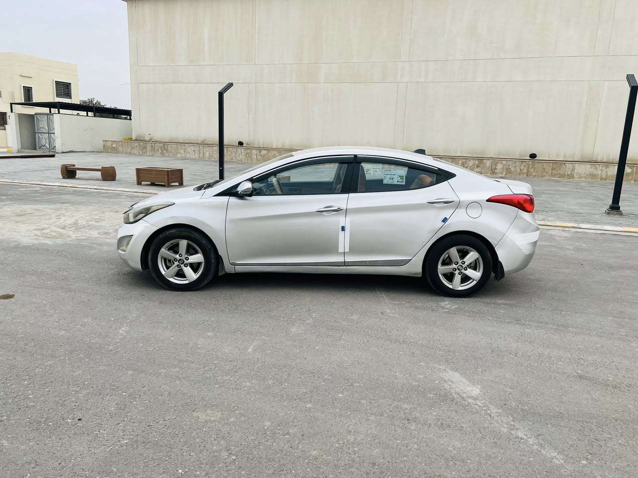 السلام عليكم
النترا 2016خليجي 
اعتذر عن الاقساط والوعده
#السعر_109
النترا خليجي 2016 لون رصاصي سلفر 
سياره جاهزه مابيها اي نقص 
محرك دوش بدون تبخير ولاتنقيص
كير بدون عيب 
تدفئه تبريد شغال 
صدر كهربائيات 
تحكم ستيرن جهتين 
داخل لونين صحراوي 
ويل كب 
‎سياره جاهزه من كلشي ربع دينار متحتاج
‎محرك/كير/صدر/كهربائيات/دواخل كلها توب
‎🔺السياره بيها قطعتين صبغ فقط والباقي مكفوول من بدون دواخل بدون ايرباك
‎بدون جلح بدون حالوب
مكاني صلاح الدين تكريت
للاتصال ***********
