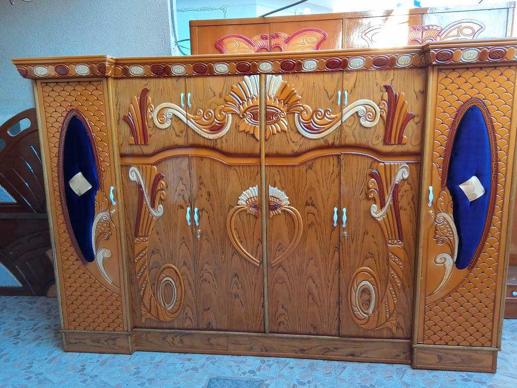 السلام عليكم كنتور 6باب طابقين للبيع داخل خارج صاج للبيع السعر 225وبي مجال المكان نجف الاشرف الشراي يتصل على الرقم *********** ويوجد خدمه توصيل داخل النجف الاشرف @إشارة النجف, العراق
