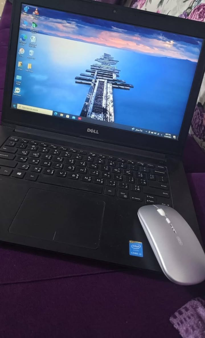 السلام عليكم.. حاسبه للبيع اي عطل مابي شغال كامل مع الاغراض الكامله الشاحنه الاصليه شرط تجي انت تفحص كدامك *********** واتساب فقط و متواجد فيس 

تفيد للدراسه 

مواصفات موجوده داخل الصور
