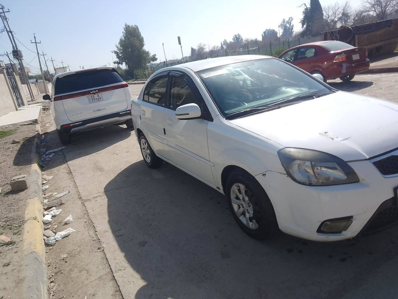 السلام عليكم ريو2012
مكينه16 كير +مكينه شرط 
بسمي شرط التحويل هزه سنويه كلو جديد /كابون بانزين
تبريد تدفئ 
السياره نص فول داخل لونين  

بيها ثلث قطع غيار (ابدل) بدون دواخل شرط 
ترهم مقدمه 60 و حسب ال اتفاق 
تواصل اكثر ***********
مكان سياره حمام العليل
