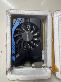 كرت شاشة • AMD Radeon R7 • شغال