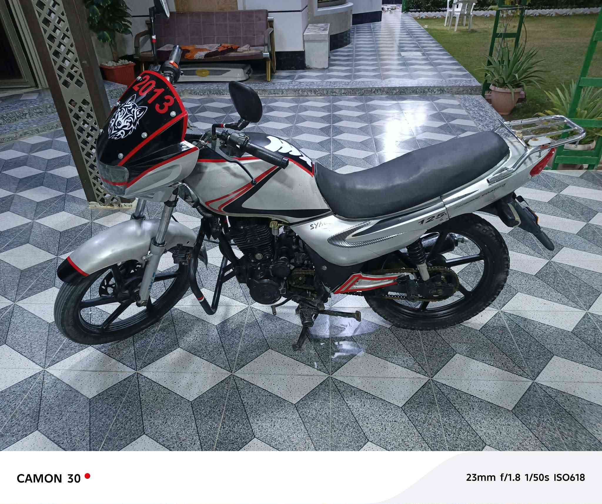 سايم 2013 مكمرك وكامل ما ناقصه شي مكان عامريه الفلوجه  سعر 750   ***********
