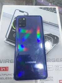 سامسونج A31 • ١٢٨ • مبدل ايسي شحن