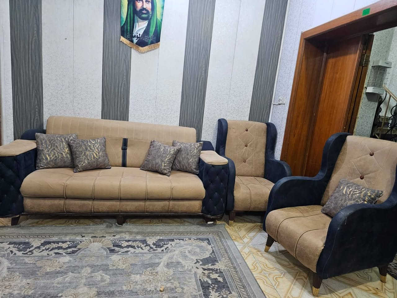 السلام عليكم  قنفات 12مقعد 400وبي مجال رقم واتساب ***********
