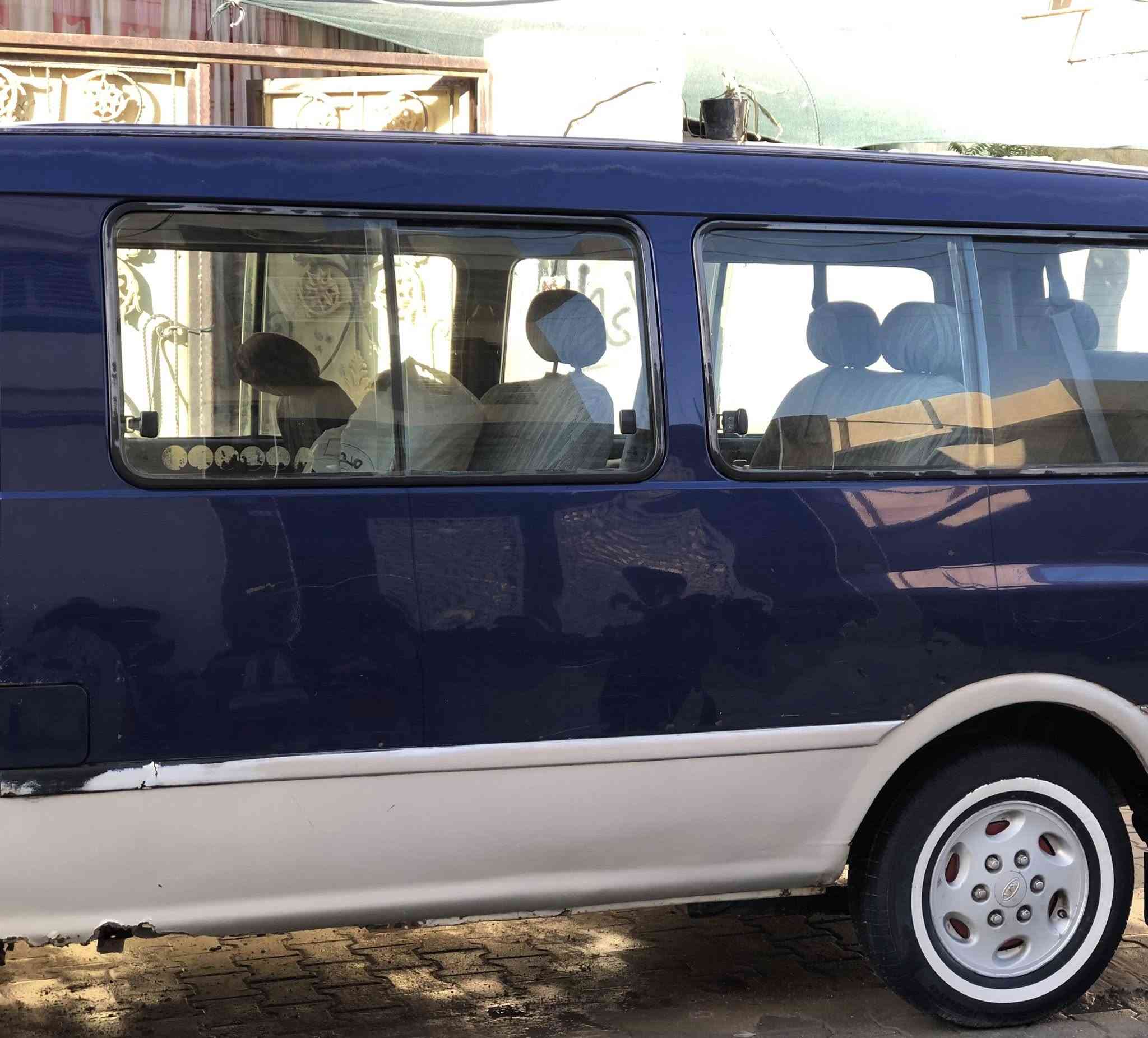 السلام عليكم -للبيع كيا بريجو موديل 1996 رقم انگليزي بسمي مكان السيارة نجف سيارة بدون صبغ بلادية مكفوله من كلشي ضربه وشواصي وگير ومكينه واكسن ودواخل جديد السعر 70 وبيه مجال للشراي للتواصل واتساب ***********
