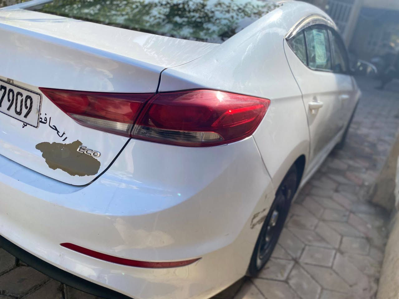 النترامديل2018
وارد امريكي حادثها جاملغ امامي جهت السائق 
بيها قطع صبغ سبب تقشير ونصبغن تعرفون الابيض 
يقشر تقريبن بيها 5قطع صبغ بدون معجون ولا ضربات فقط صبغ مكينه 1600تيربو والصور كدامكم مابيها نقص مكينه 
وكير وحداديه كوله مكفول رقم بغداد بسمي تحول مباشر
السعر 110$التصال ***********
