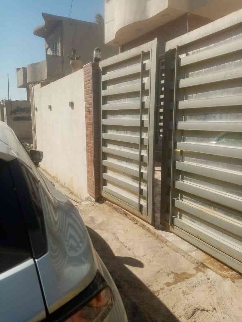 🏡الدار للبيـــع 🏡الدار للبيـــع 

🌏مزارع الحدباء 🌏
قرب دار كرار المختار

#المساحة👈 168 متر
#الواجهة👈 8 😍

#الاتجاه 👈 شروق

//شارع صبة

♦️ خدمات كاملة ماء كهرباء تبليط ♦️

♦️♦️الطابق الأرضي

كراج سيارة
اسقبال
مطبخ
هول
غرفتين نوم 2
صحيات داخلية وخارجية
ترك

الطابق الثاني
غرفتين نوم 2
هول
حمام
سطح ناصي وسطح عالي
بلاكونة

♦️مقابل الدار فلل ♦️

⚡السند ٢٥ حق التصرف
وصل بلدية ⚡

✍️المكاتبة مع الشرعي ✍️

♦️سنة البناء 2023 ♦️

🔥🔥🔥🔥🔥🔥
السعر ١٢٨ مليون فقط وقابل للتفاوض
🔥🔥🔥🔥🔥🔥

للمزيد من المعلومات يرجى الاتصال على الأرقام الاتية

***********
***********

لعرض عقاركم يرجى الاتصال على الأرقام المذكورة
