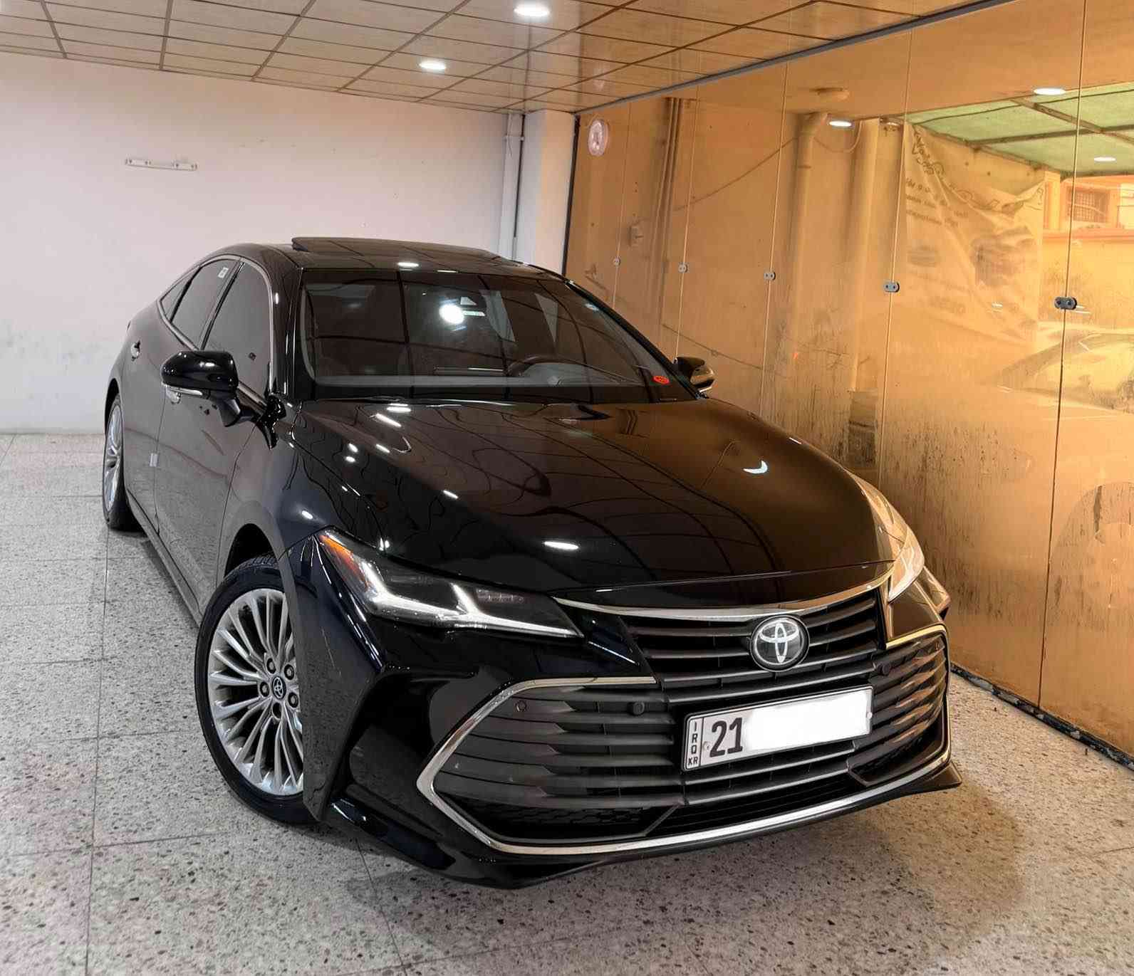 ئەڤەلۆن ٢٠٢٠ خلیجی لمیتید دەرجە ١  
فول مواسفات سلایت بەصمە ناو قەیسی داتاشۆ کوشن ساردوگەرم رادار کامل پێش و دواو تەنیشت ٣ مۆد
تەنها ٦٠ کم هەزار رۆیشتوە  
٢ بەصمەکەی ماوە
بێ بۆیاخ دەعامیش بەشەرت بۆیاخ نیە 
٢ پیدیئاری بچوکی هەیە پێوەی دیار نیە سۆنەرم داناوە 
سەیارەکە نمونەیە لە جوانی و تازەیەی 
نرخ/ ٢٩٨ 
شوین/ رانیە 
کۆرەک/   ***********
ئاسیا  /  *********** رانية, السليمانية
