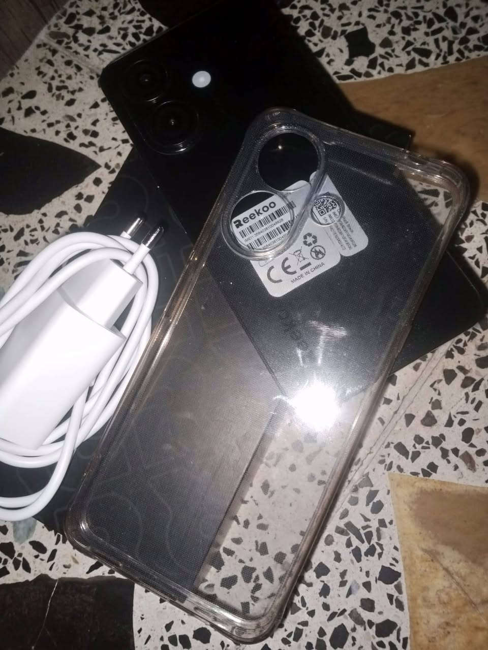 حهاز للبيع ريكو نوتي 60مع جميع ملحقاته شاحنه وكفر ولزكه جديد ابد مامستخدم نهاىيا انطيك بيه ضمان اخذته ب175رايدهب150


**إذا كنت صاحب هذا الإعلان وتريد حذفه لأي سبب، رجاءا أرسل رسالة إلى الدعم الفني**