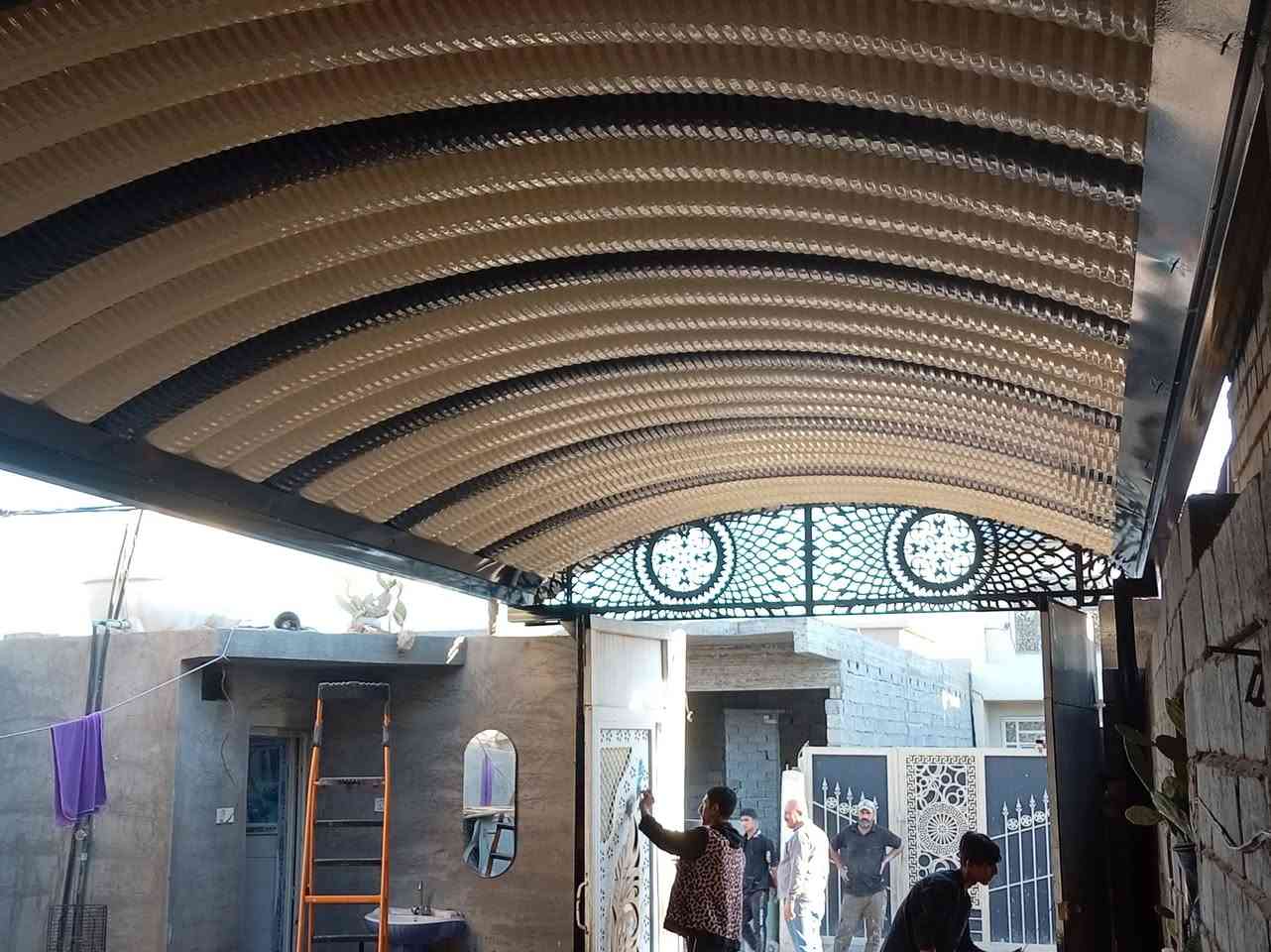 تم بعون الله عمل سقيفه في منطقة ابو غريب ونشكر كادر مكتب الصادق اللسقائف كي سبان سعر المتر 23الف***********
