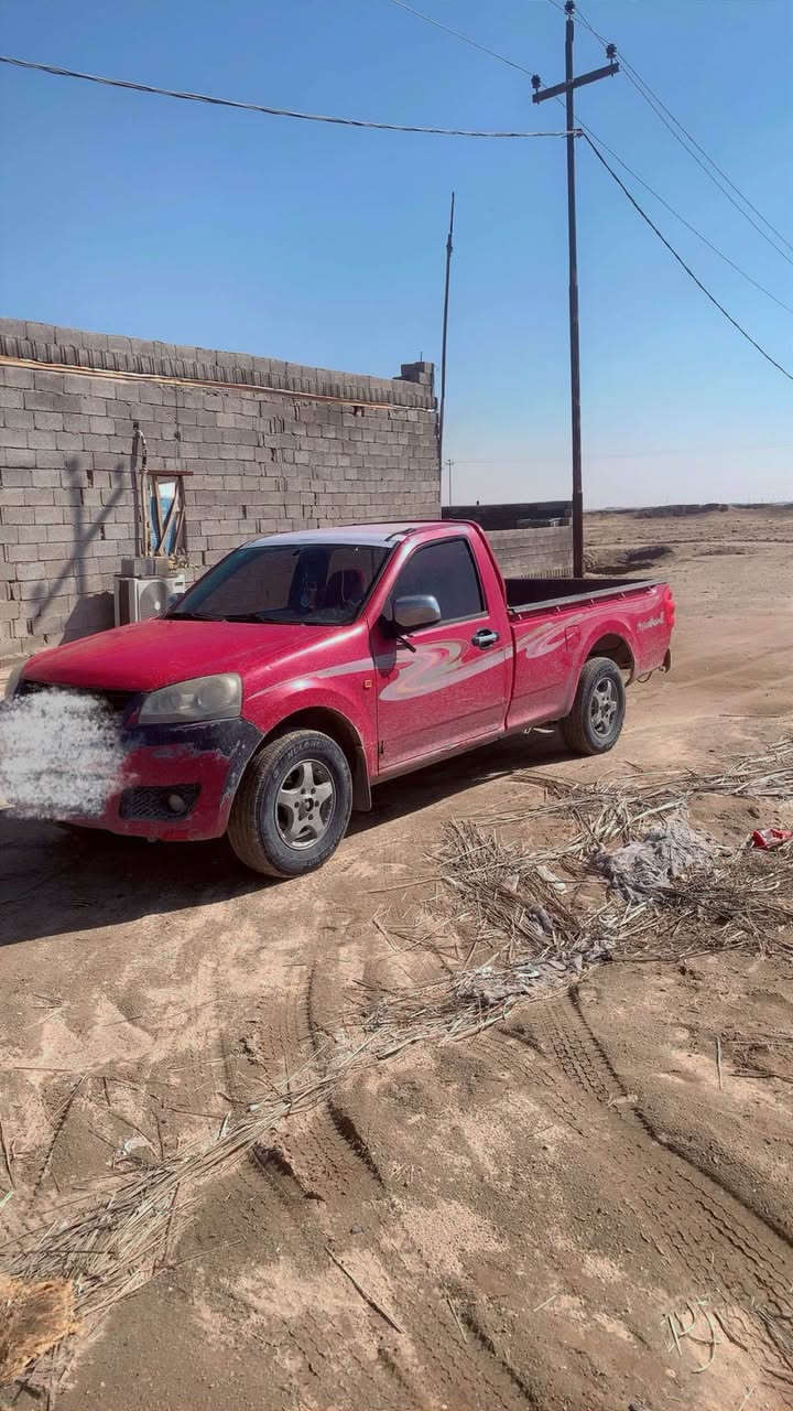 اسلام عليكم البيع بيك أب كريت ويل 2013 تك قماره 
5حلقات مكينه 4y مكينه وكير جديدات. 
حداديه تخم تاير. جاهزه كهربائية كله شغاله 
رقم بصره دولي بسمي سنويه جديده. 
سياره مكفوله من ضربه وصبغ وتبديل وفتح وخياس سياره نضيفه سعر 60 وبيه مجال الشراي. العنوان البصره. اشراي يتصل. 
هاتف *********** البصرة, العراق
