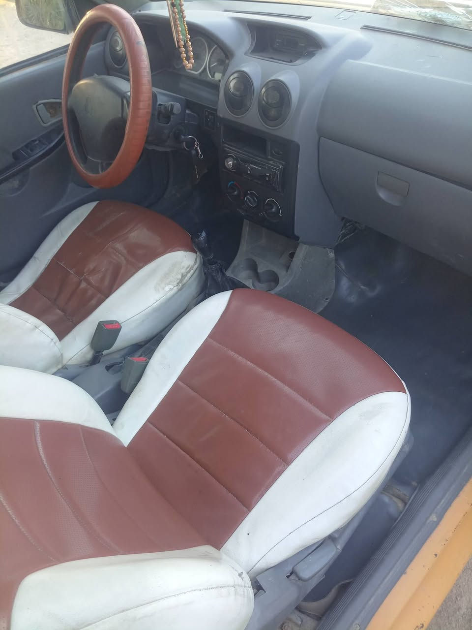 سايبا موديل 2011 رقم بابل الماني مصفرة هيئه وغرامات تحويل مباشر كير ومكينة وصدر جديدات كهربائياتها كلها شغالة مسجلها شغال السعر 22 ورقة وبي مجال العنوان بغداداليوسفية للاستفسار *********** / *********** واتساب
