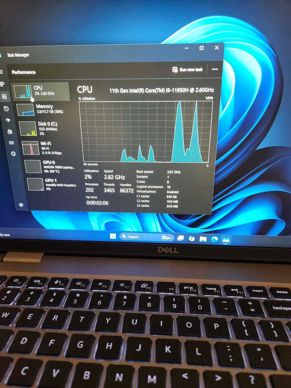 السلام عليكم 
لابتوب dell precision 3561
 بمعالج i9 جيل 11 
مناسب للبرامج الثقيلة والمونتاج والالعاب 
كرت شاشة خارجي Nvidia T600 4gb 
وداخلي 8gb 
Ram 16 gb
Ssd nvme samsung 512 
شاشة 15.6 fhd 
نظافة عالية بدون خدش
ضمان شهر 
السعر ٩٠٠ الف 
موجود توصيل للمحافظات أربيل, العراق


**إذا كنت صاحب هذا الإعلان وتريد حذفه لأي سبب، رجاءا أرسل رسالة إلى الدعم الفني**