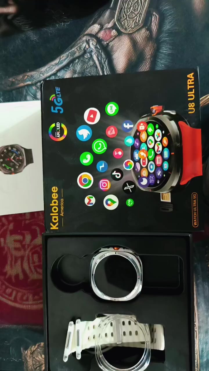 السلام عليكم اخوان رمضان كريم
توفرت عندي ساعة بهذا الشكل
ساعة تجمع كل ساعات العالم وتحطهم بصفحة ثانية 
ما اريد اعلق بمواصفاتها اضلمها شاهد واحكم بنفسك 
ملاحظة( تدعم سيم كارت)


**إذا كنت صاحب هذا الإعلان وتريد حذفه لأي سبب، رجاءا أرسل رسالة إلى الدعم الفني**