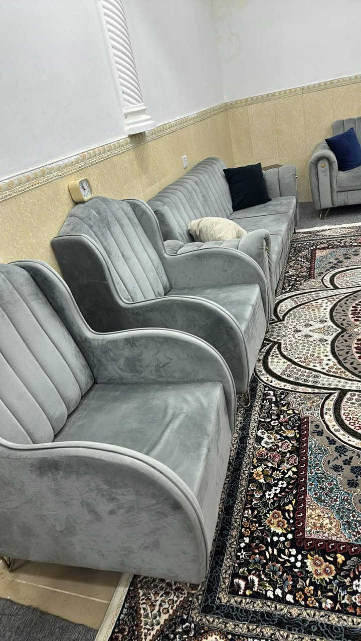 بۆ فرۆشتنە پاک و خاوینە لە هەولێر12 نەفەریە ***********
