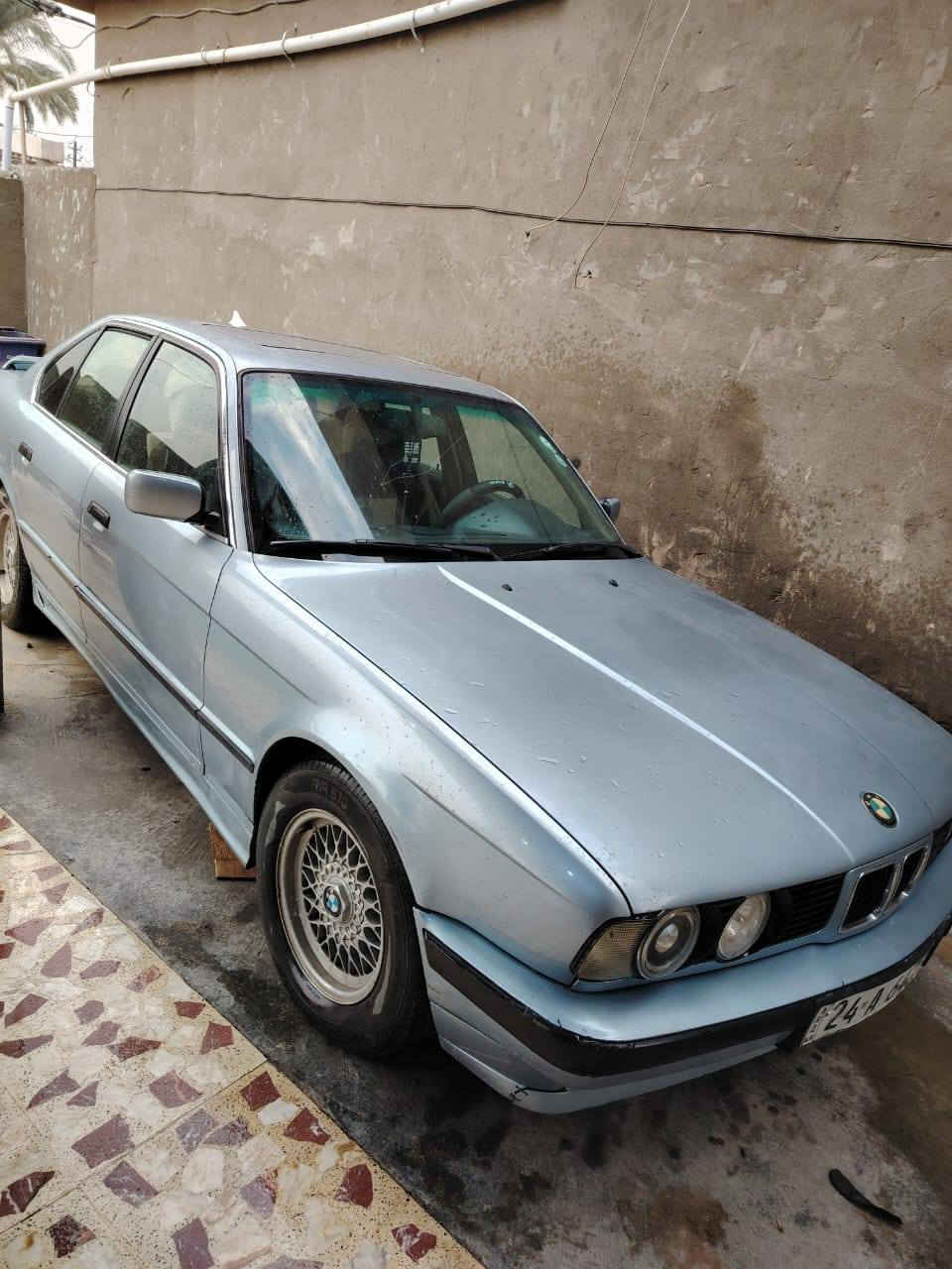 BM525
١- سياره بسمي وتحويل مباشر
٢ـسياره صبغ فقط حزام (البنيد.قماره.جنطه) بلادي على وضع الشركه
٣-تبريد ثلج ٣ سرعات
٤-ترايك وين متريد شغل وتوكل
٥-فتحه سقف كهربائيات كلها خير من الله
٦-كير محرك شرط بلاد ومكفولات
٧-شاشه كامله +كامره خلفيه
ملاحظه السياره احلى من الصور بهواي تجي وشوف بعينك(٦٨) وبي مجال حك الجيه
موقع السياره بغداد قرب مرور التاجيات
***********
