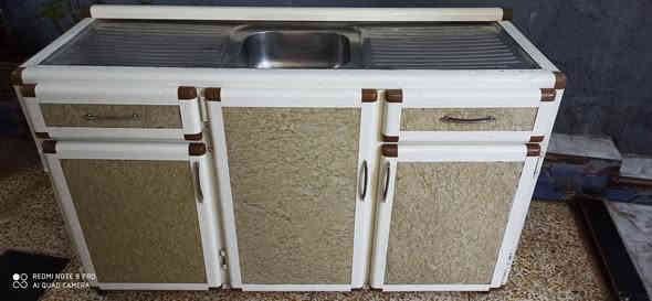 للبيع سنك شغل ثقيل نظافه 90% متر ونص سعر 95 بي مجال مكان موصل الارشديه كورك *********** اسيا ***********
