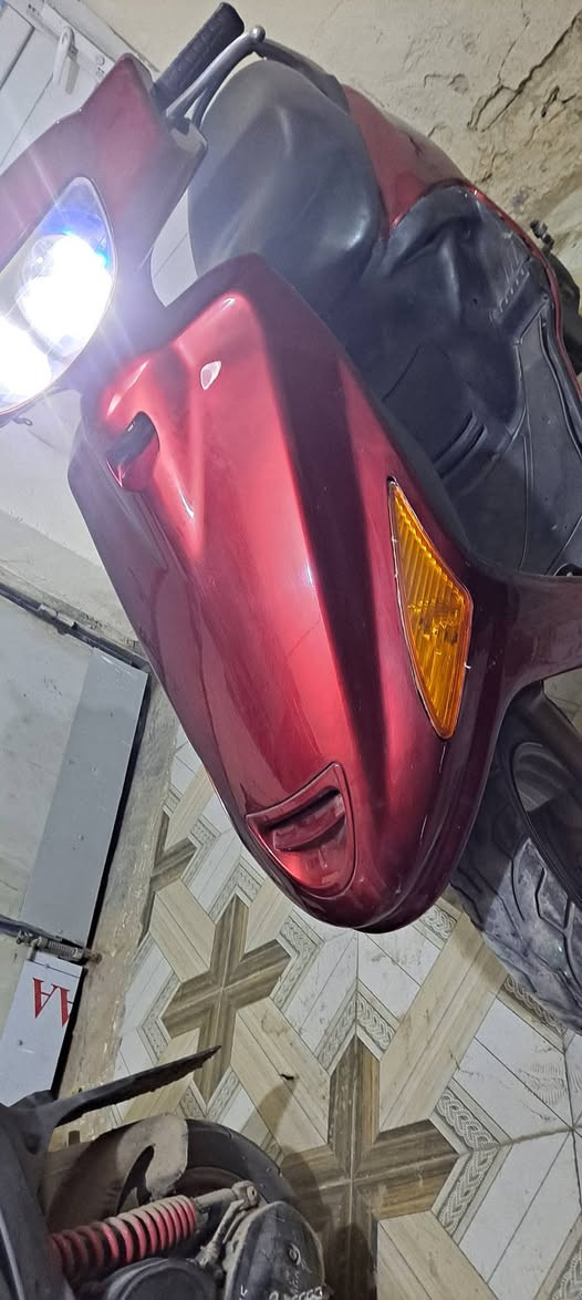 دراجة فراشة للبيع
كفرات جدد تايرات جدد باتري جديد
سلف شغالة يحتاج فقط شخاطة تتبدل
السعر ٣٢٥ بيهة مجال كلش قليل
عنواني الديوانية - حي العصري 
رقمي ***********
