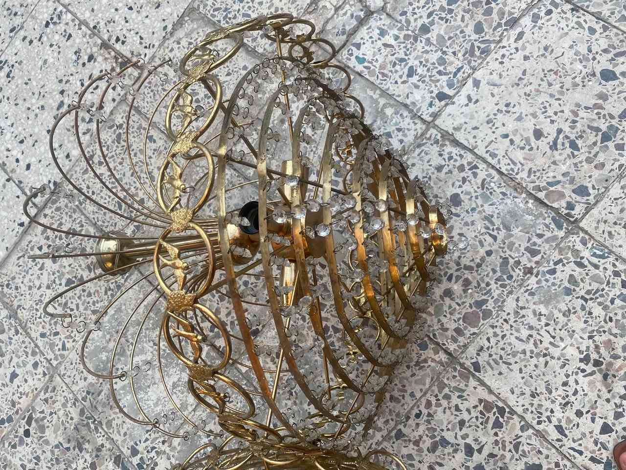 ثريات كرستال نضيفة   ب50 وبيها مجال مكان بغداد


**إذا كنت صاحب هذا الإعلان وتريد حذفه لأي سبب، رجاءا أرسل رسالة إلى الدعم الفني**